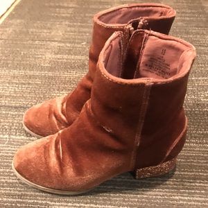 Velvet bronze boots